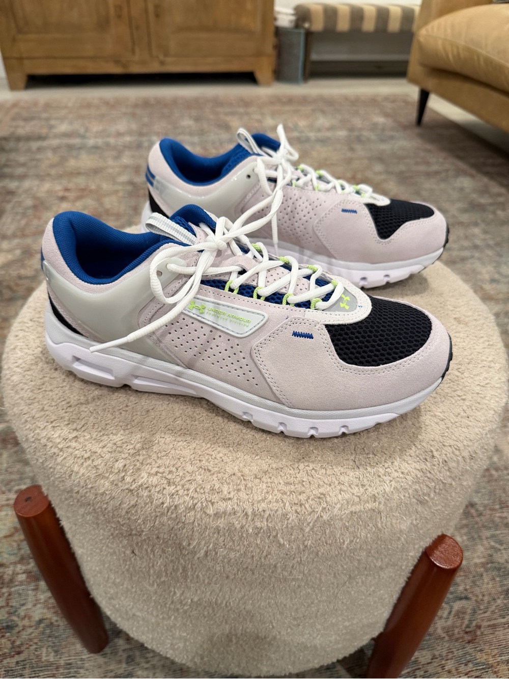 NWOT Men’s Under Armour Summit Trek Suede Sneaker